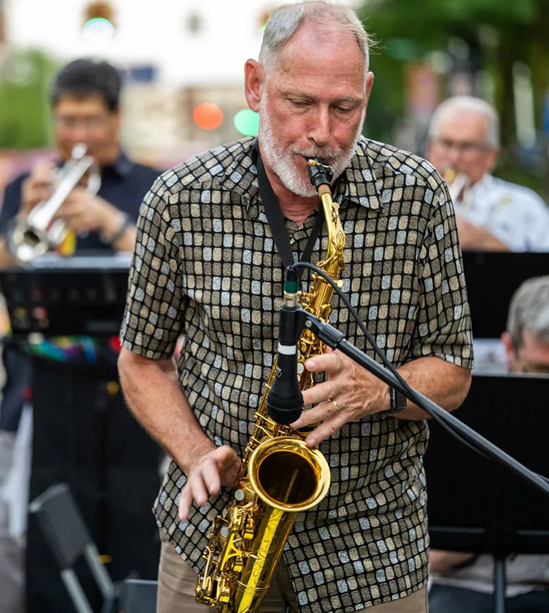 Bob Lyons
